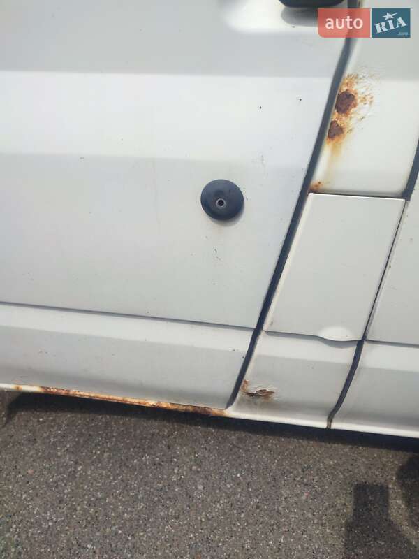 Вантажний фургон Ford Transit 2006 в Києві