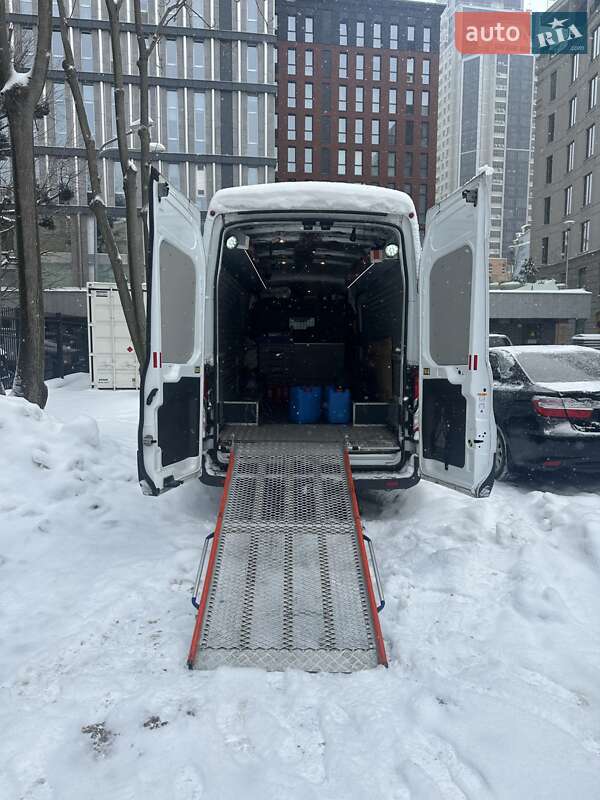 Грузовой фургон Ford Transit 2018 в Киеве