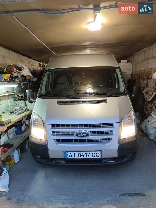 Грузовой фургон Ford Transit 2012 в Киеве