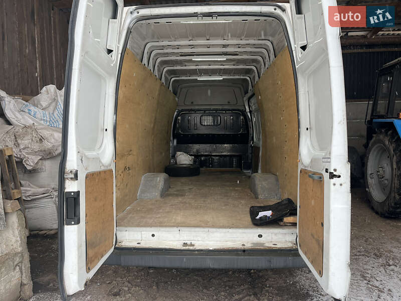 Грузопассажирский фургон Ford Transit 2011 в Чернигове