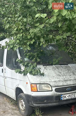 Вантажний фургон Ford Transit 1995 в Рівному