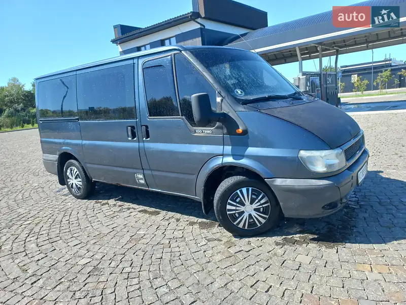 Ford Transit 2004