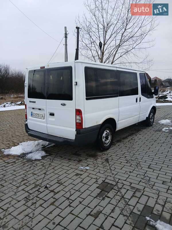 Микровэн Ford Transit 2006 в Вышкове