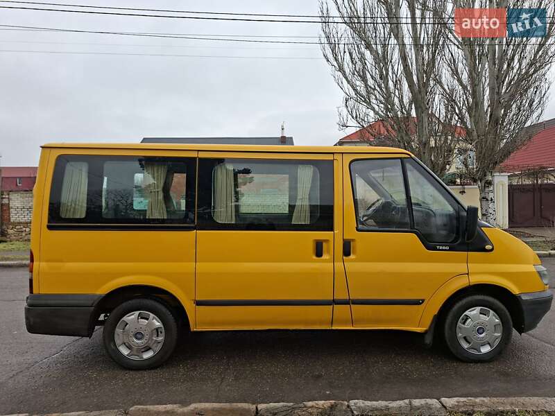 Микровэн Ford Transit 2002 в Николаеве фото 4 Микровэн Ford Transit 2002 в Николаеве