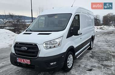 Вантажний фургон Ford Transit 2021 в Бережанах