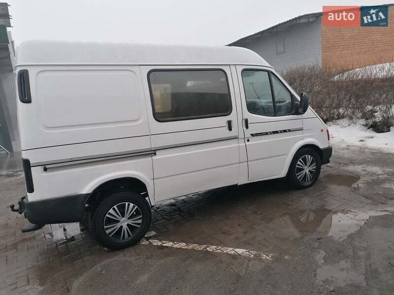 Грузопассажирский фургон Ford Transit 1998 в Виннице