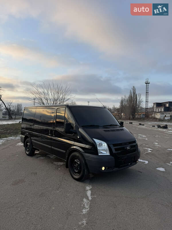 Грузовой фургон Ford Transit 2009 в Николаеве