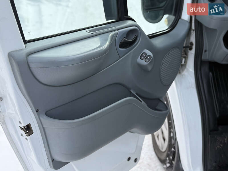 Вантажопасажирський фургон Ford Transit 2008 в Городку фото 21 Вантажопасажирський фургон Ford Transit 2008 в Городку
