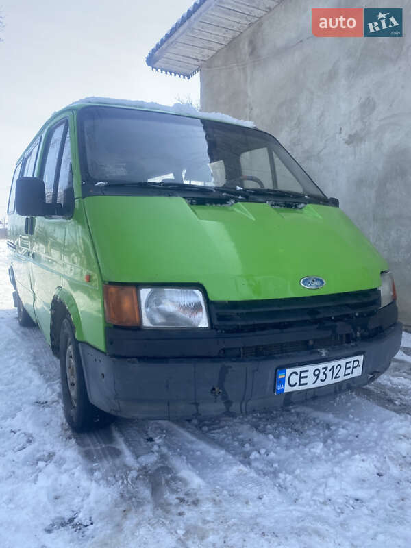 Минивэн Ford Transit 1991 в Глыбокой