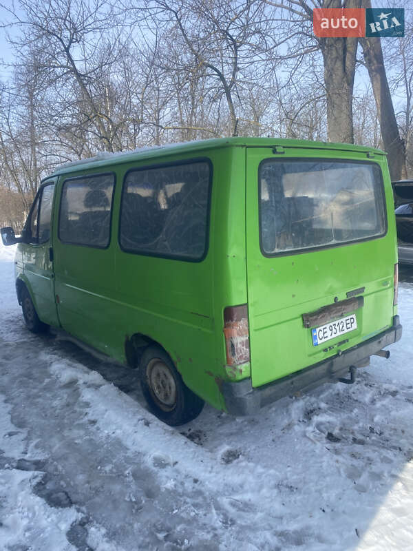 Минивэн Ford Transit 1991 в Глыбокой