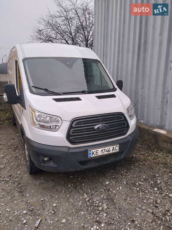 Вантажний фургон Ford Transit 2018 в Дніпрі