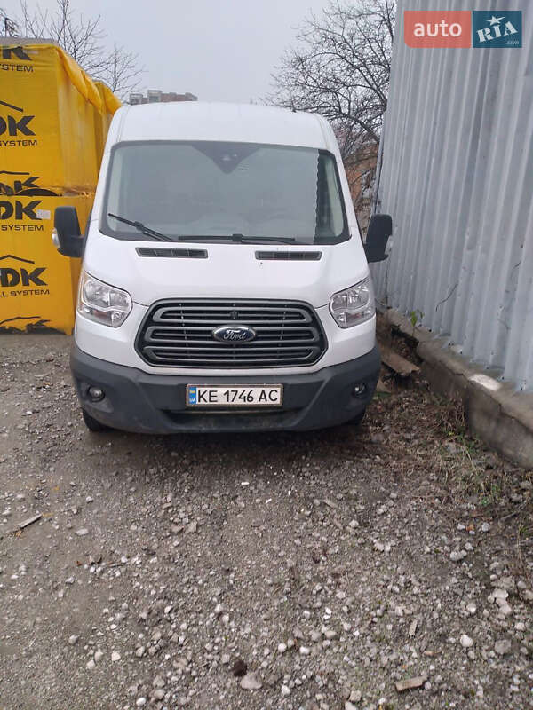 Вантажний фургон Ford Transit 2018 в Дніпрі