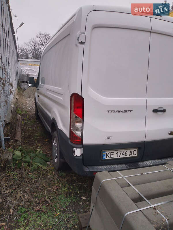 Вантажний фургон Ford Transit 2018 в Дніпрі