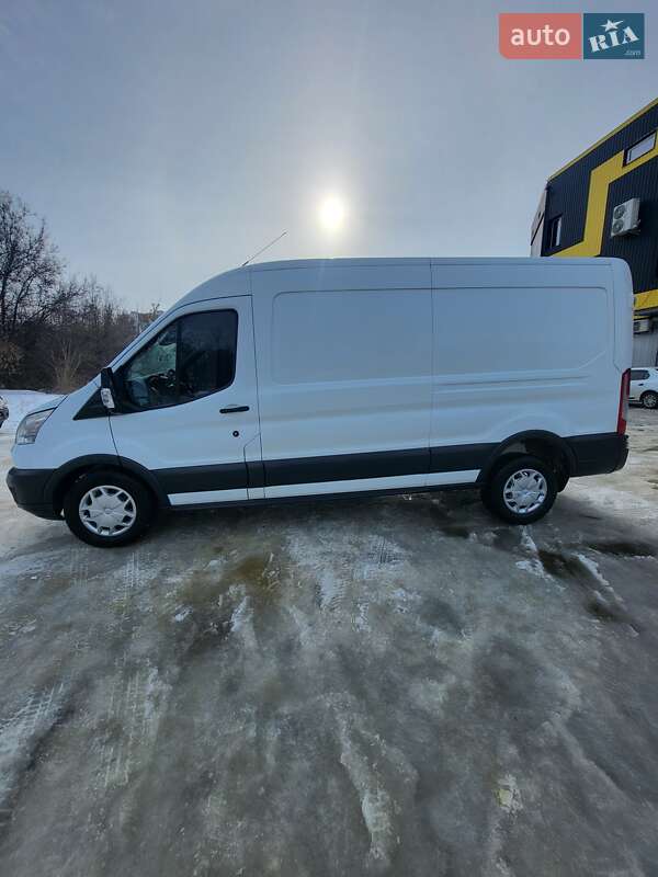 Ford Transit 2017