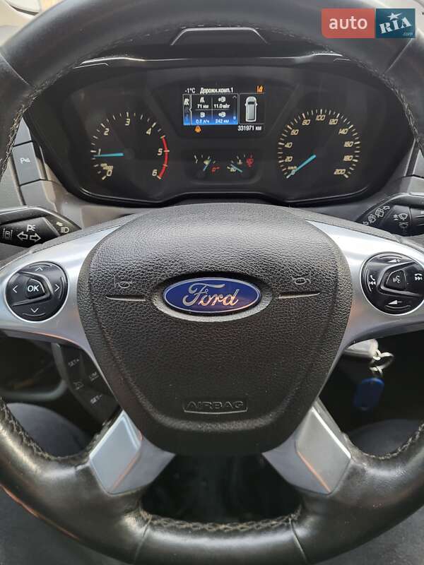 Вантажний фургон Ford Transit 2017 в Харкові