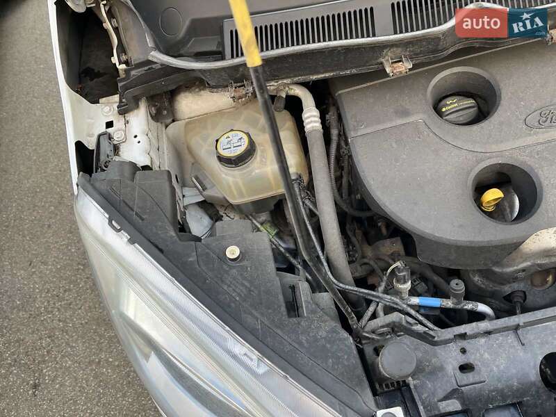 Вантажний фургон Ford Transit 2015 в Києві фото 15 Вантажний фургон Ford Transit 2015 в Києві