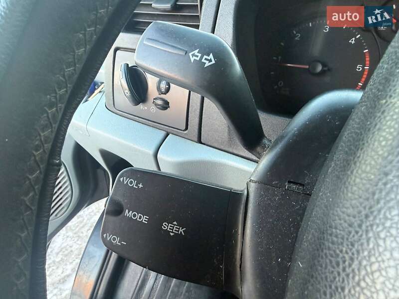Минивэн Ford Transit 2008 в Киеве