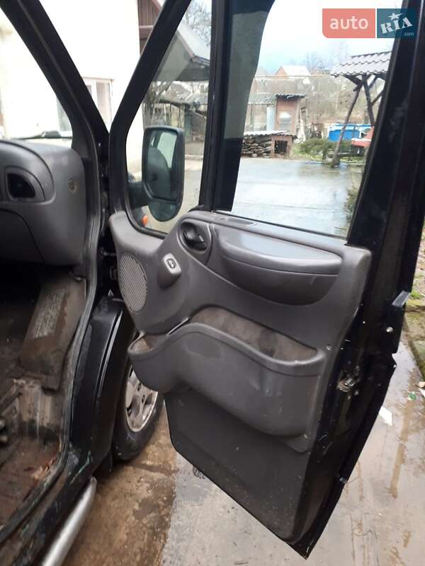 Грузопассажирский фургон Ford Transit 2003 в Хусте фото 13 Грузопассажирский фургон Ford Transit 2003 в Хусте