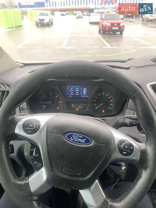 Вантажний фургон Ford Transit 2018 в Вінниці