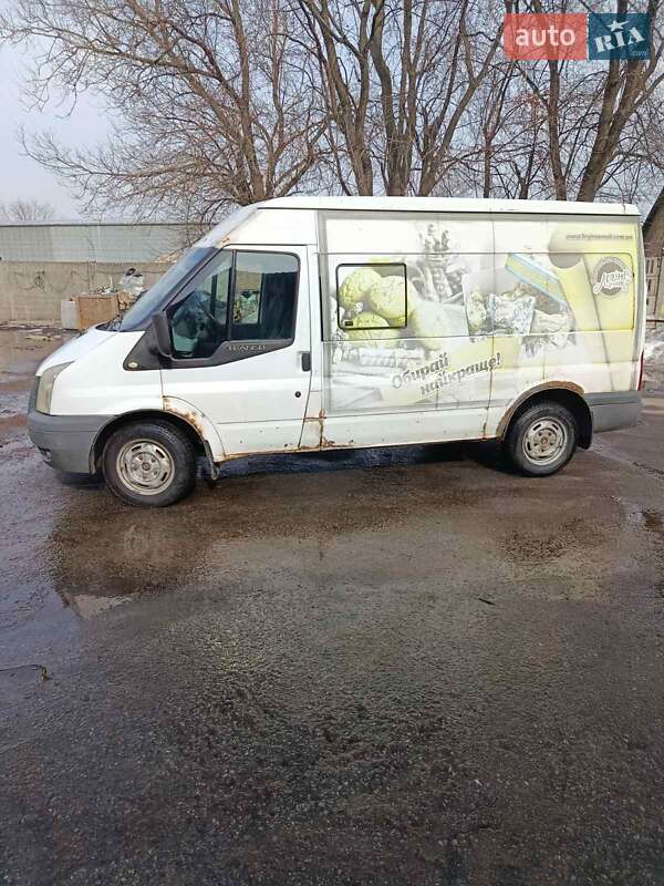 Грузопассажирский фургон Ford Transit 2007 в Кременчуге