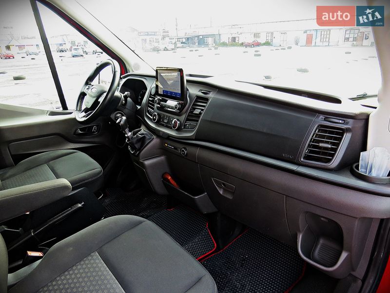Вантажний фургон Ford Transit 2021 в Черкасах