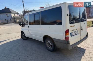 Вантажний фургон Ford Transit 2002 в Городку