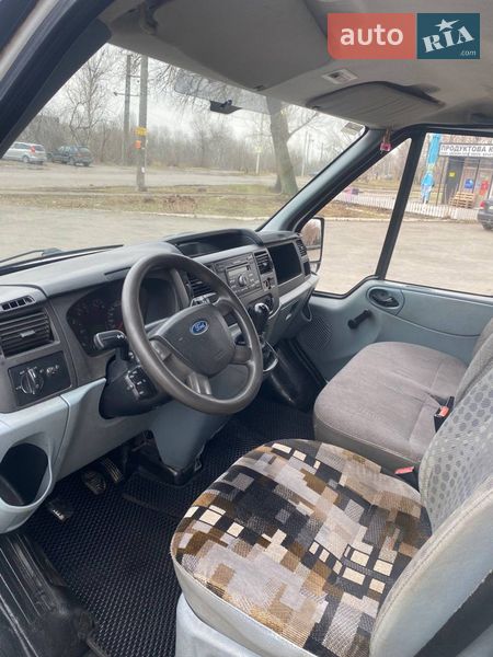 Вантажний фургон Ford Transit 2006 в Запоріжжі