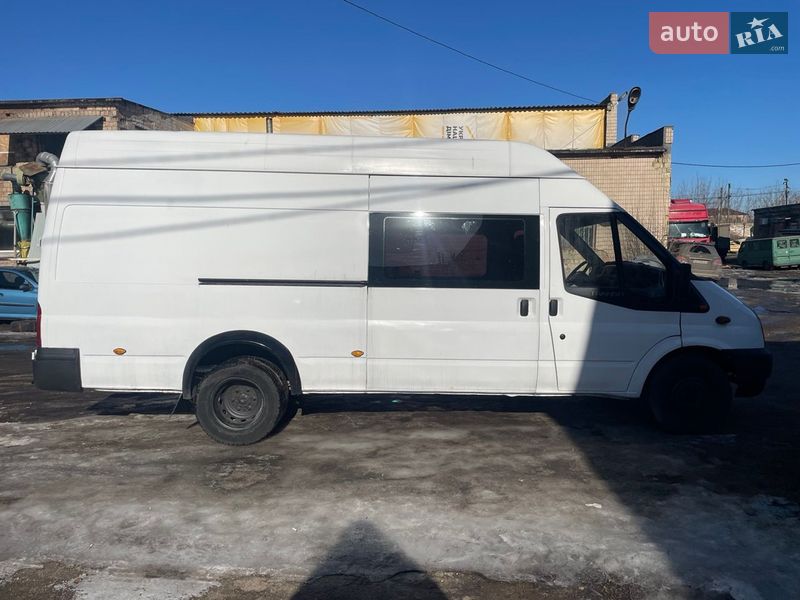 Вантажний фургон Ford Transit 2007 в Києві