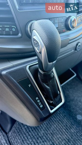 Вантажний фургон Ford Transit 2020 в Луцьку