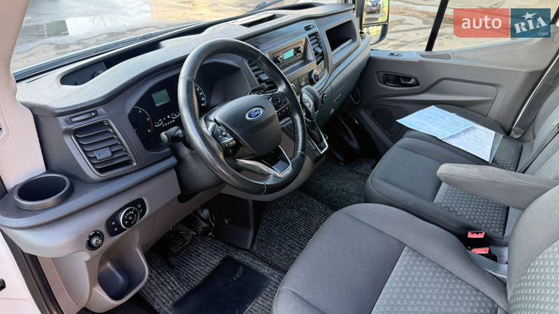 Вантажний фургон Ford Transit 2020 в Луцьку