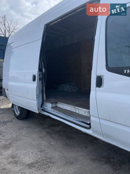 Грузовой фургон Ford Transit 2011 в Киеве
