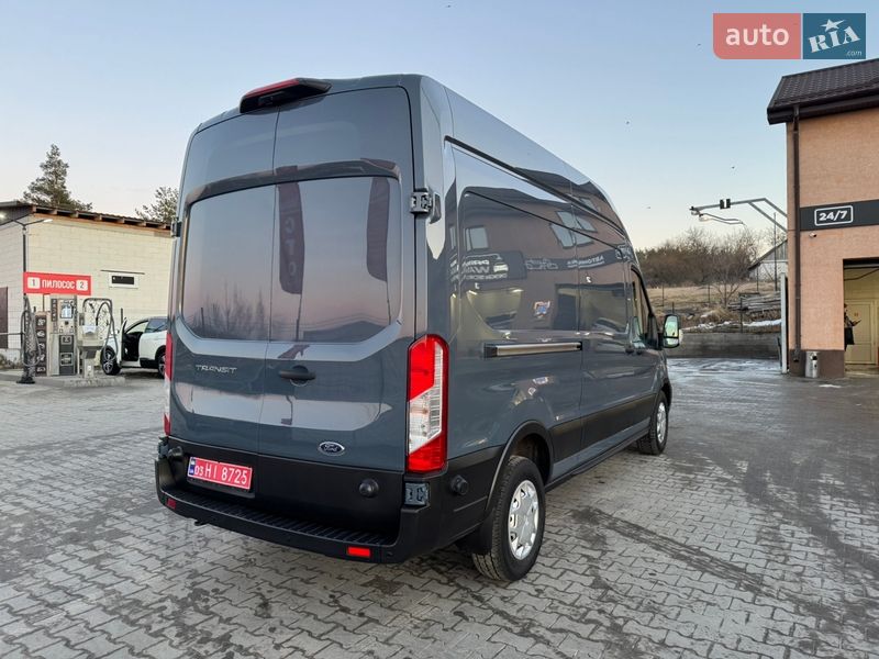 Грузовой фургон Ford Transit 2021 в Ирпене