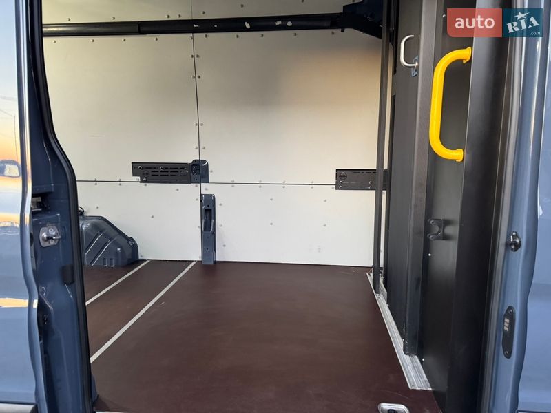 Грузовой фургон Ford Transit 2021 в Ирпене