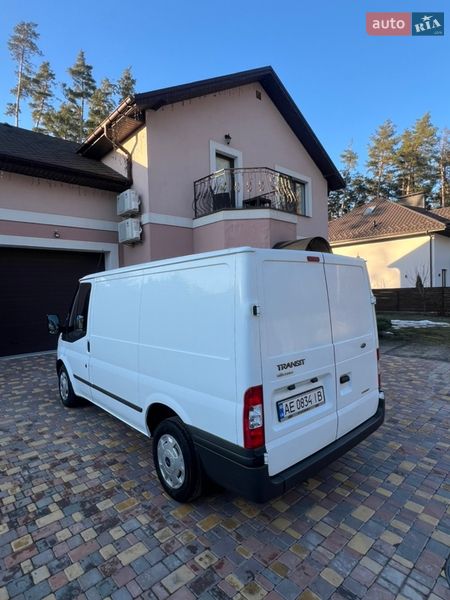 Вантажний фургон Ford Transit 2012 в Києві