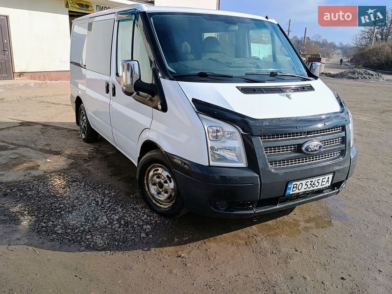 Ford Transit 2012