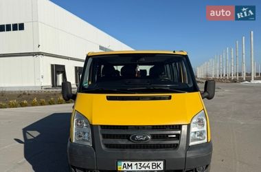 Минивэн Ford Transit 2008 в Коростене