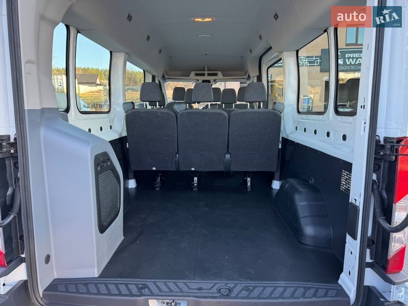 Минивэн Ford Transit 2020 в Ирпене