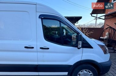 Грузовой фургон Ford Transit 2017 в Полтаве