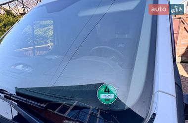 Грузовой фургон Ford Transit 2017 в Полтаве