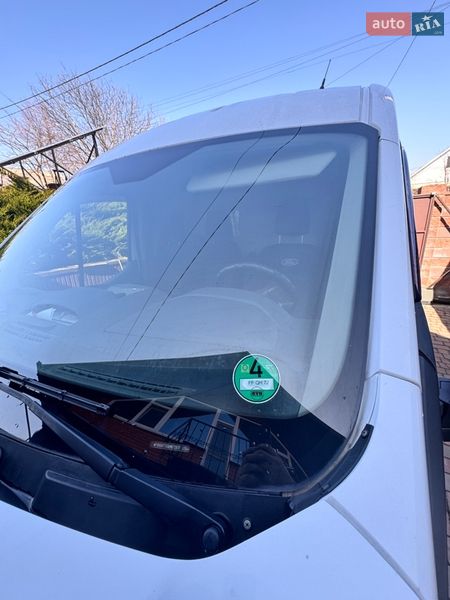 Вантажний фургон Ford Transit 2017 в Полтаві