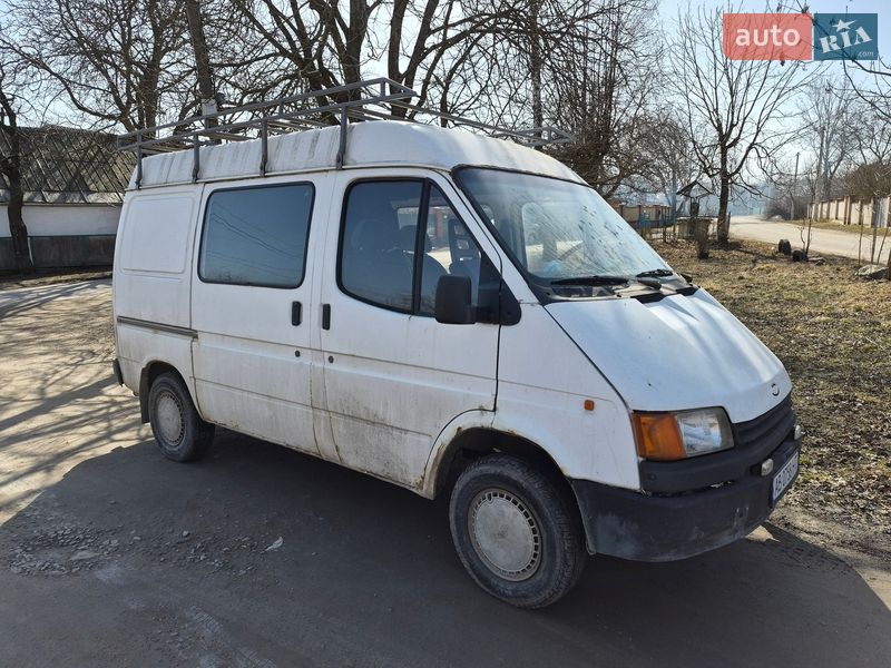 Грузопассажирский фургон Ford Transit 1991 в Виннице