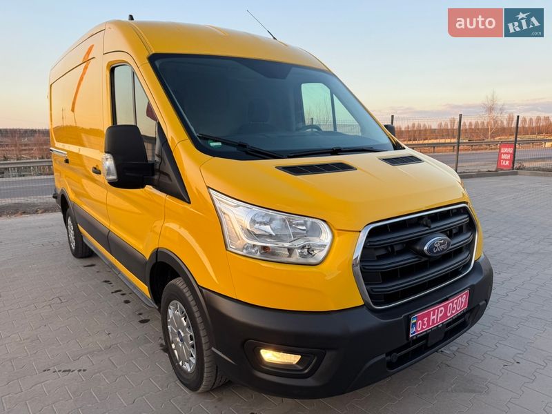 Вантажний фургон Ford Transit 2021 в Ірпені