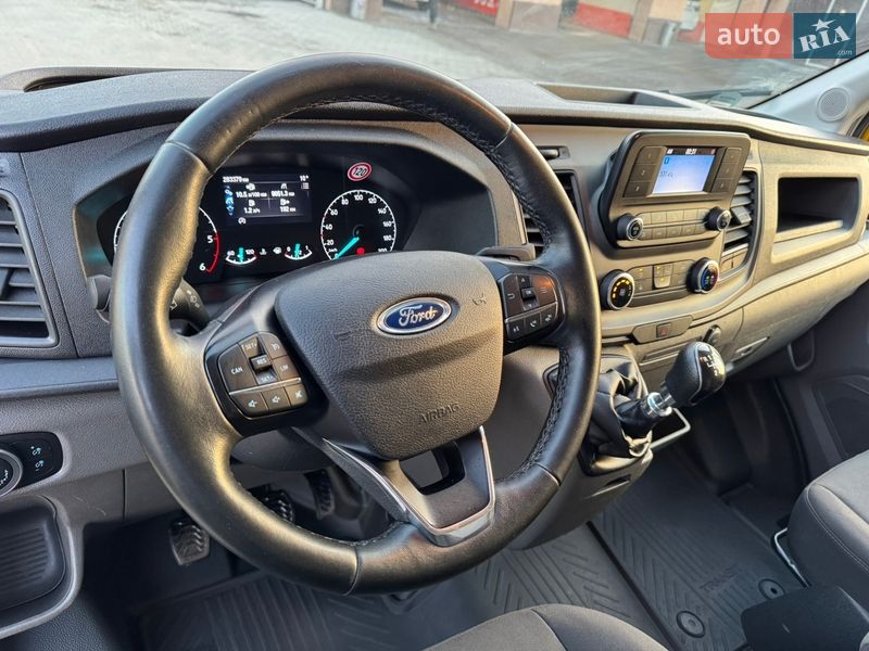 Вантажний фургон Ford Transit 2021 в Ірпені