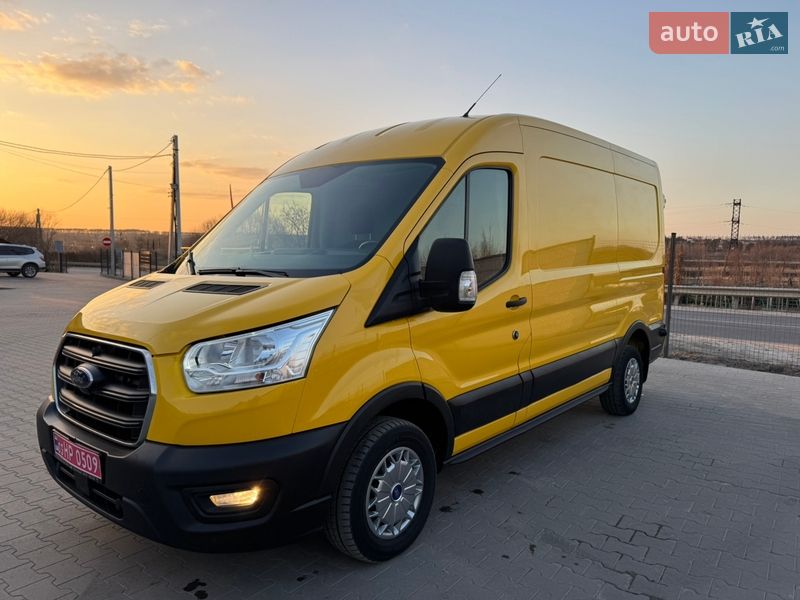Вантажний фургон Ford Transit 2021 в Ірпені