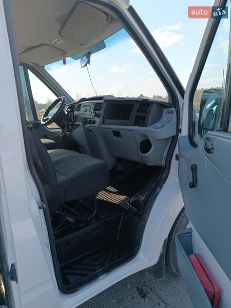 Мінівен Ford Transit 2008 в Березному