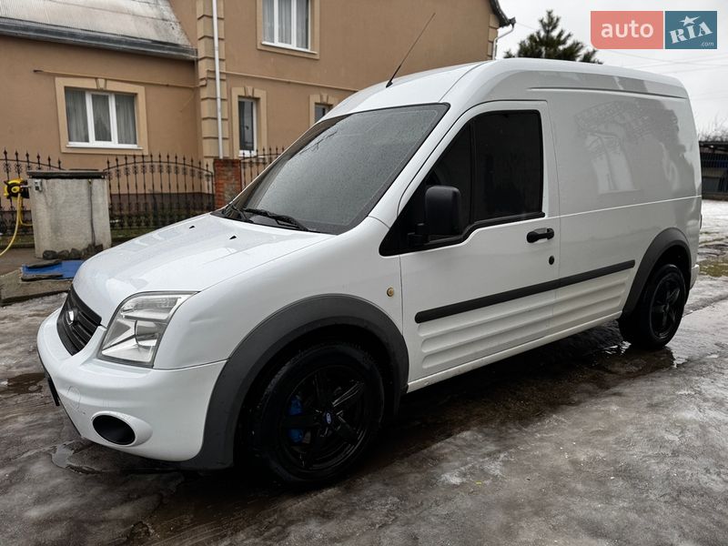 Вантажний фургон Ford Transit 2013 в Снятині