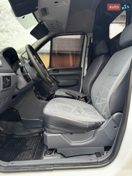 Вантажний фургон Ford Transit 2013 в Снятині