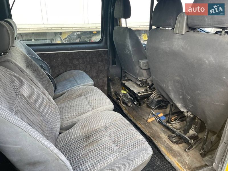 Микровэн Ford Transit 2005 в Ровно