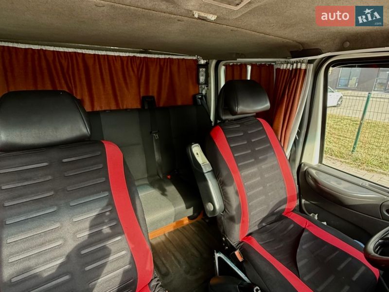 Автовоз Ford Transit 2005 в Луцьку