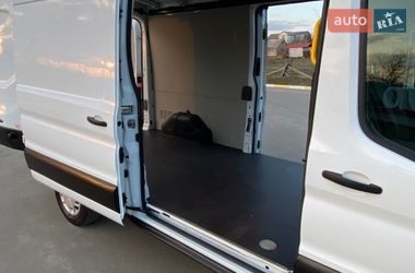 Вантажний фургон Ford Transit 2022 в Ірпені